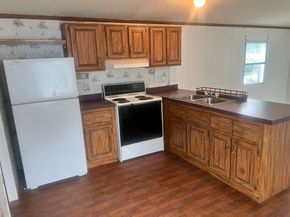 751 Washington St 33, Auburn MA 01501