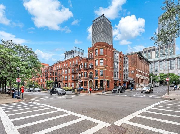 318 Commonwealth Ave 3, Boston MA 02115