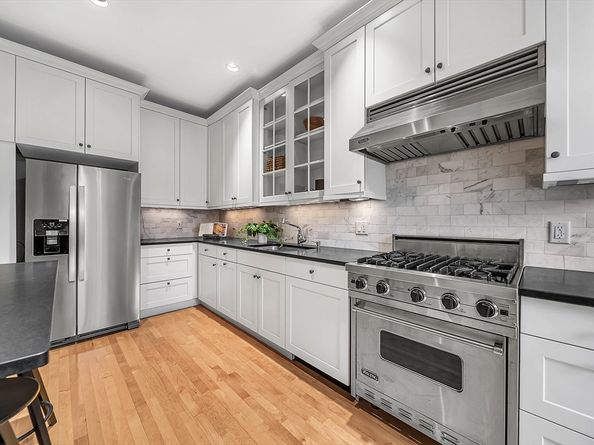 318 Commonwealth Ave 3, Boston MA 02115