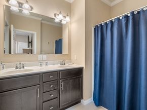 1 Elm St 4, Boston MA 02122
