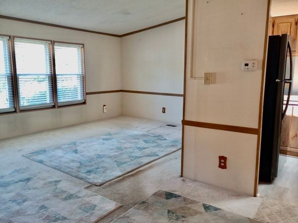 32 Edward Lane, Barre MA 01005