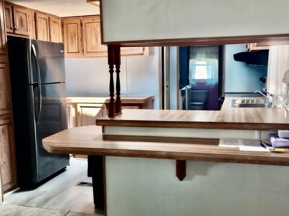 32 Edward Lane, Barre MA 01005