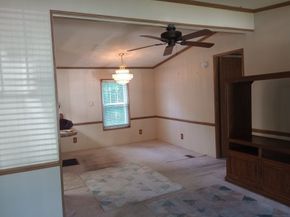 32 Edward Lane, Barre MA 01005