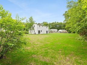 69 Laarhoven Ter, Stoughton MA 02072