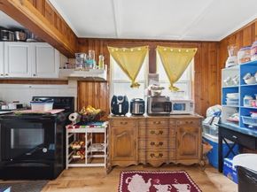 79 Prospect St, Marlborough MA 01752
