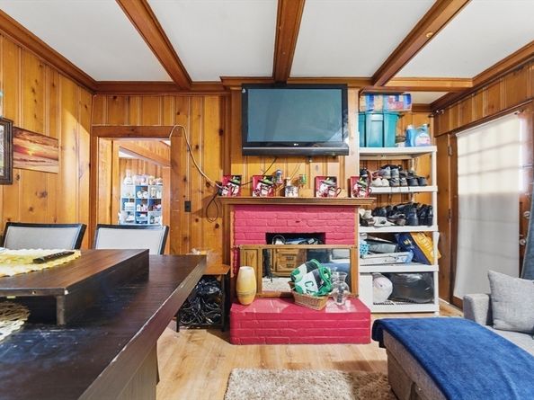 79 Prospect St, Marlborough MA 01752