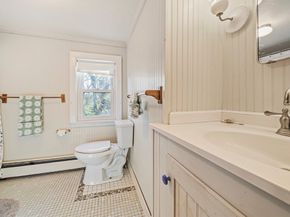 12 Trouants Is 12, Marshfield MA 02050