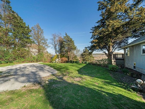 12 Trouants Is 12, Marshfield MA 02050