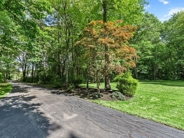123 Summer St, Medway MA 02053