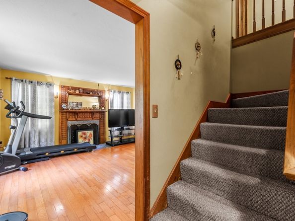 123 Summer St, Medway MA 02053