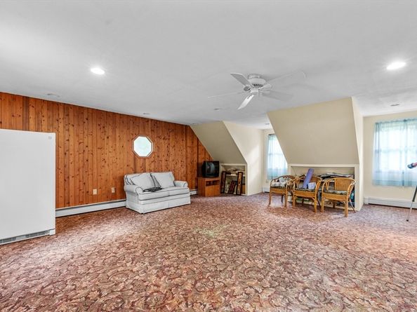 123 Summer St, Medway MA 02053