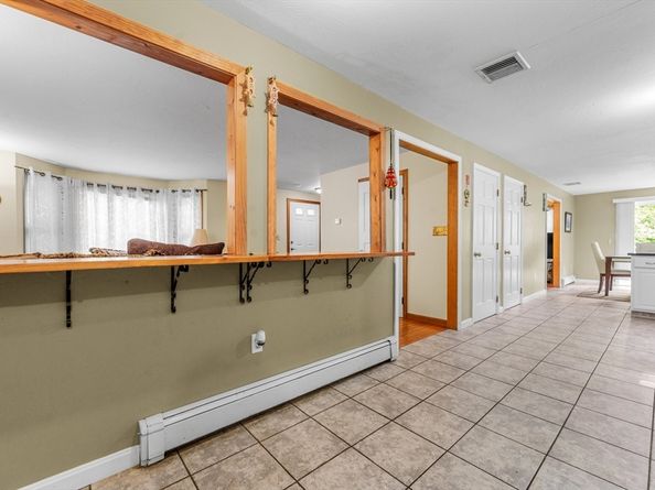 123 Summer St, Medway MA 02053