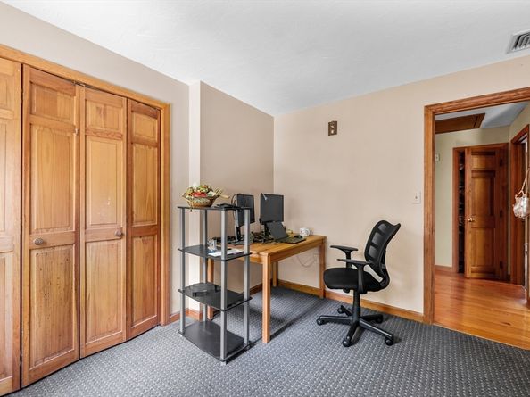 123 Summer St, Medway MA 02053