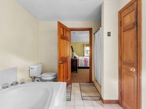123 Summer St, Medway MA 02053