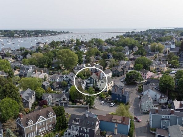 8 Franklin St 18, Marblehead MA 01945