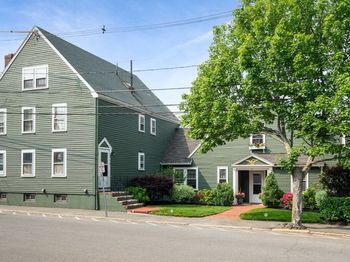 8 Franklin St