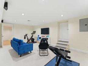 200 Winchester St 1, Brookline MA 02446