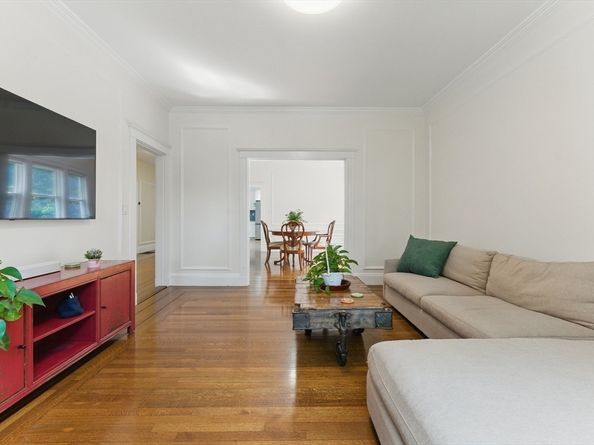200 Winchester St 1, Brookline MA 02446