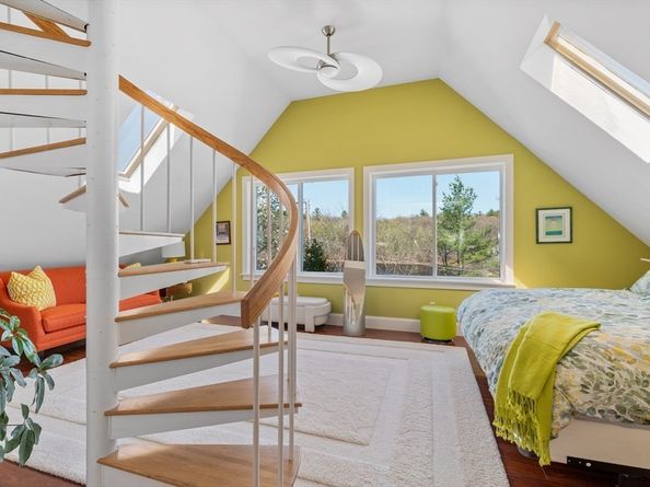 765 Walnut St, Lynnfield MA 01940
