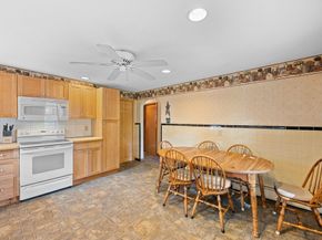 28 Granby Road, Worcester MA 01604