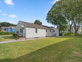 28 Granby Road, Worcester MA 01604