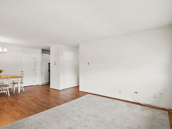 147 Milk Street 8, Westborough MA 01581