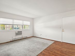 147 Milk Street 8, Westborough MA 01581
