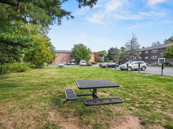 147 Milk Street 8, Westborough MA 01581