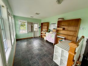 22 Baker St, Worcester MA 01603