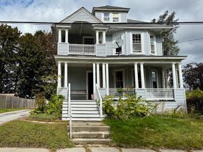 22 Baker St, Worcester MA 01603