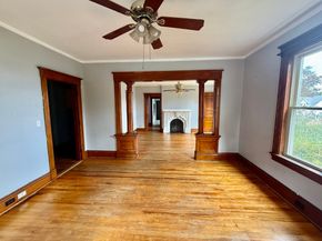 22 Baker St, Worcester MA 01603