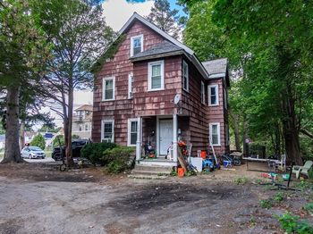 302-R Hollis St
