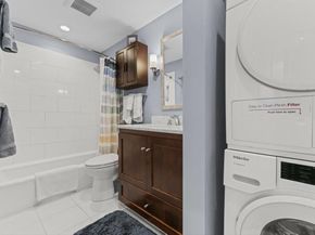 9-17 Harcourt St 503, Boston MA 02116