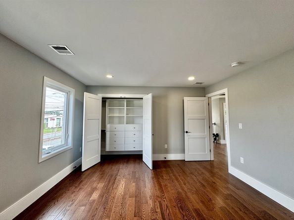 12 Linden St, Natick MA 01760