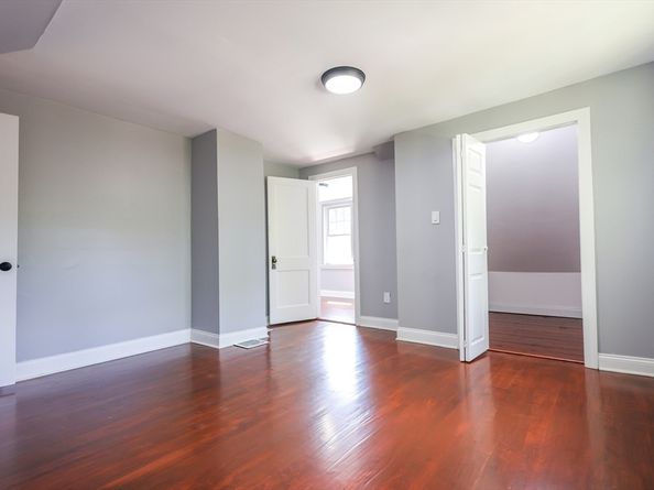218 Marshall St, Fitchburg MA 01420