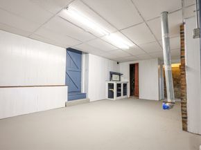 218 Marshall St, Fitchburg MA 01420