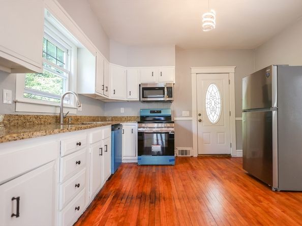218 Marshall St, Fitchburg MA 01420