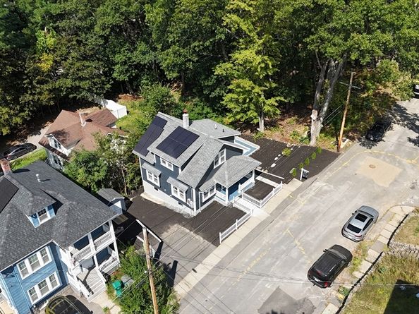 218 Marshall St, Fitchburg MA 01420