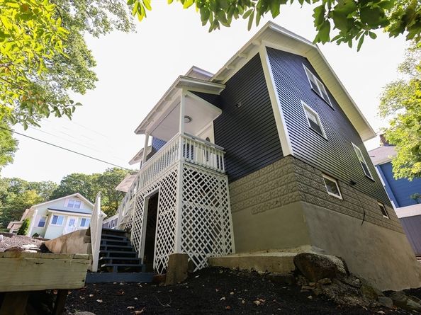 218 Marshall St, Fitchburg MA 01420