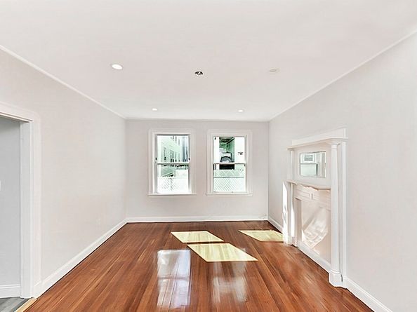109 Walnut St, Somerville MA 02145