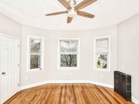 109 Walnut St, Somerville MA 02145