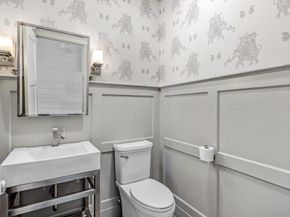 17 Mohawk Way, Cohasset MA 02025