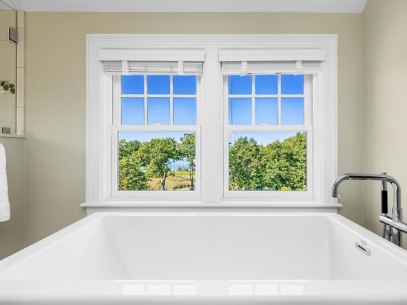 17 Mohawk Way, Cohasset MA 02025