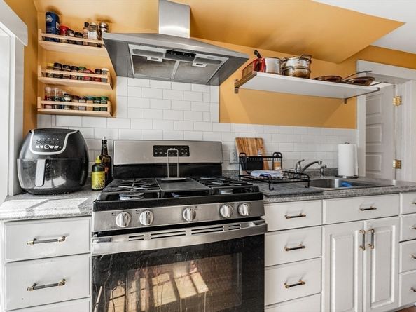 42 Mayhew Street, Boston MA 02125