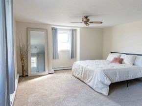 41 Hill St, Leominster MA 01453