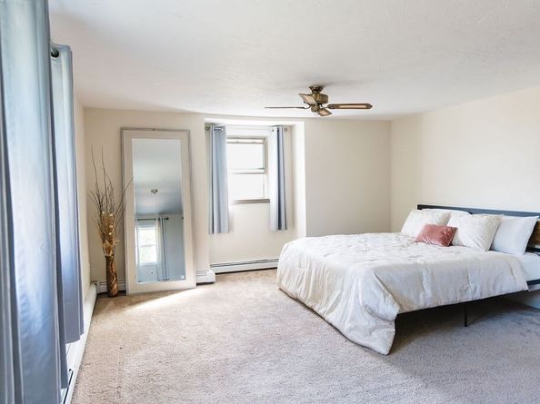41 Hill St, Leominster MA 01453