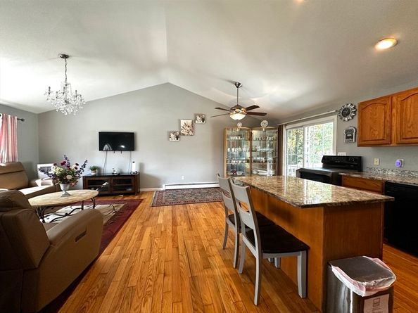 14 Browns Brook Rd, Webster MA 01570