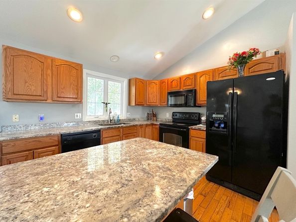 14 Browns Brook Rd, Webster MA 01570