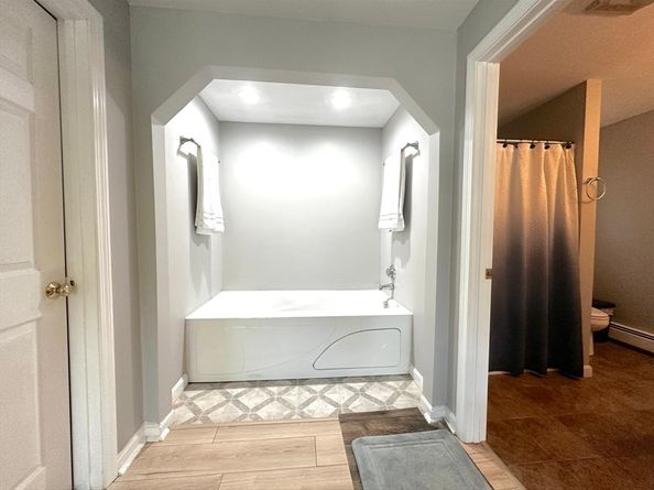 14 Browns Brook Rd, Webster MA 01570