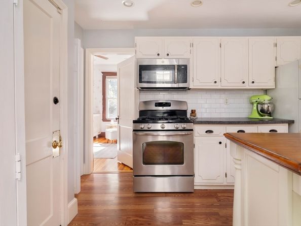 250 Poplar St 1, Boston MA 02131